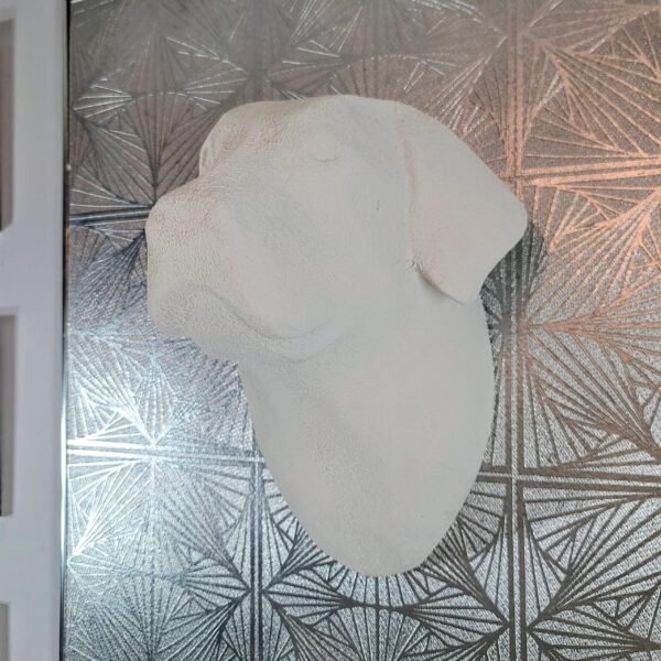 Labrador (4) THE REGAL LABRADOR: The Guardian of Loyalty